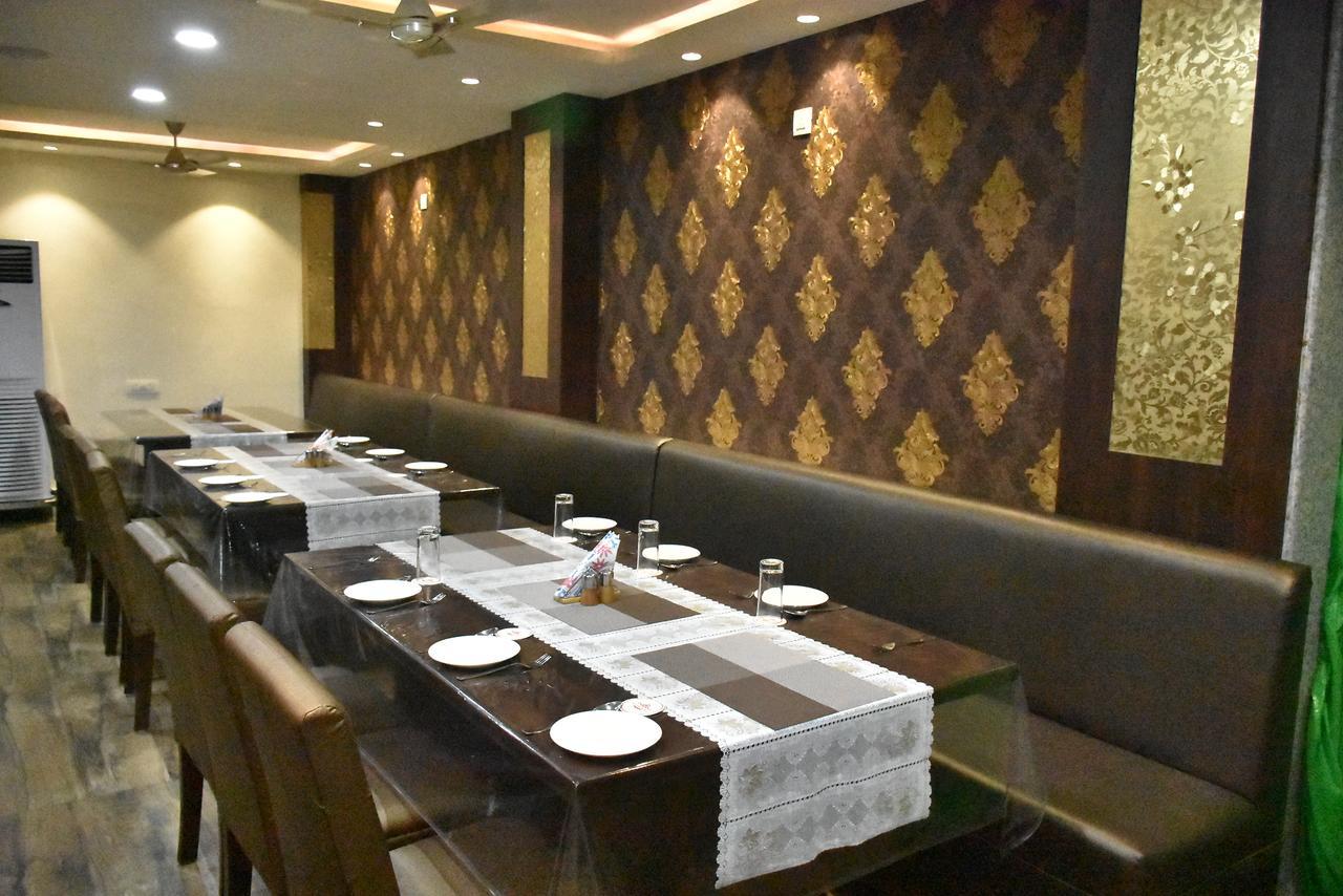 Hotel Daftari Palace Kishanganj Esterno foto